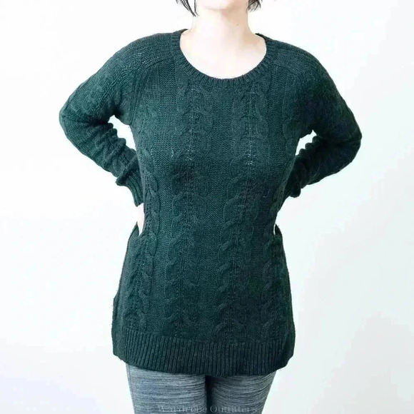 LOFT Camel Hair Sage Green Cable Knit Sweater - M - Picture 1 of 7